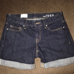 GAP Shorts